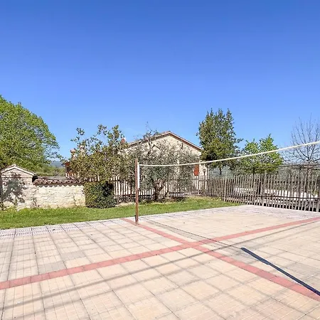 2 Bedroom In Casa vacanze