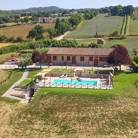 2 Bedroom In * Porchiano (Perugia)
