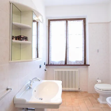 Дом отдыха 2 Bedroom In