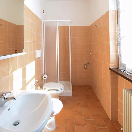 2 Bedroom In Porchiano (Perugia)