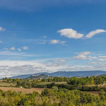 2 Bedroom In Дом отдыха Porchiano (Perugia)